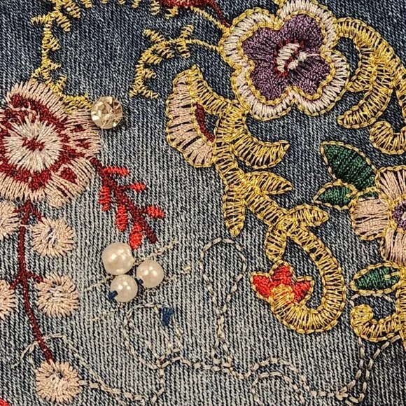 Venus Embroidered Floral Skinny Jeans - Size 2 | Stunning Statement - Picture 4 of 9